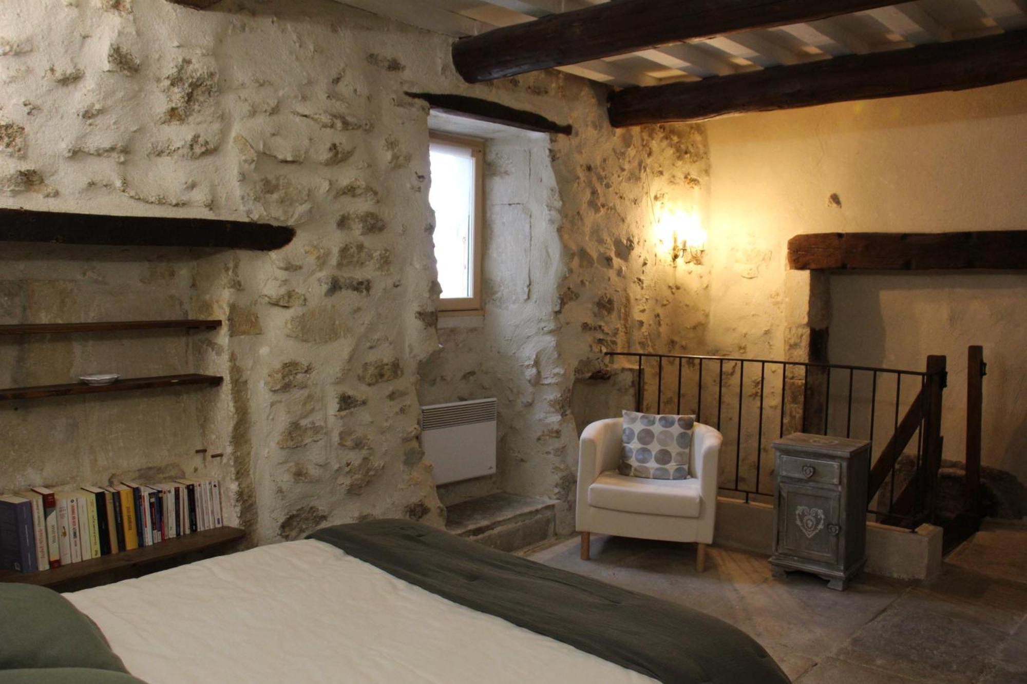 Le Pigeonnier, Gite Des Lucioles En Provence Montségur-sur-Lauzon Екстериор снимка